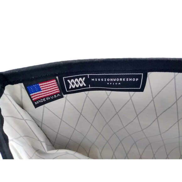 Mission Workshop Bag Backpack Waterproof Arkiv R8 Field Pack Travel with Extras - Picture 10 of 12